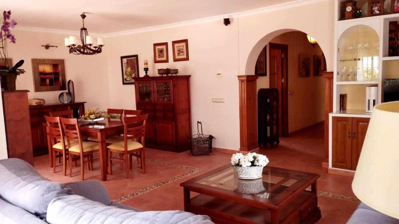 El Rincon De Clara Villa อัลมูเญการ์ ภายนอก รูปภาพ